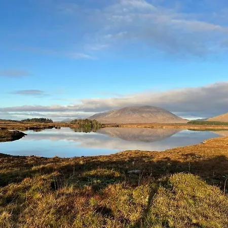 Private One On Lough Corrib, Oughterard Appartamento *